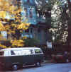 beatty&bus.jpg (42106 bytes)