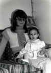 MomHoldingBabyRashida.jpg (45727 bytes)