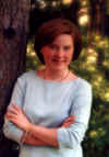 Julie-SeniorPic.jpg (36324 bytes)